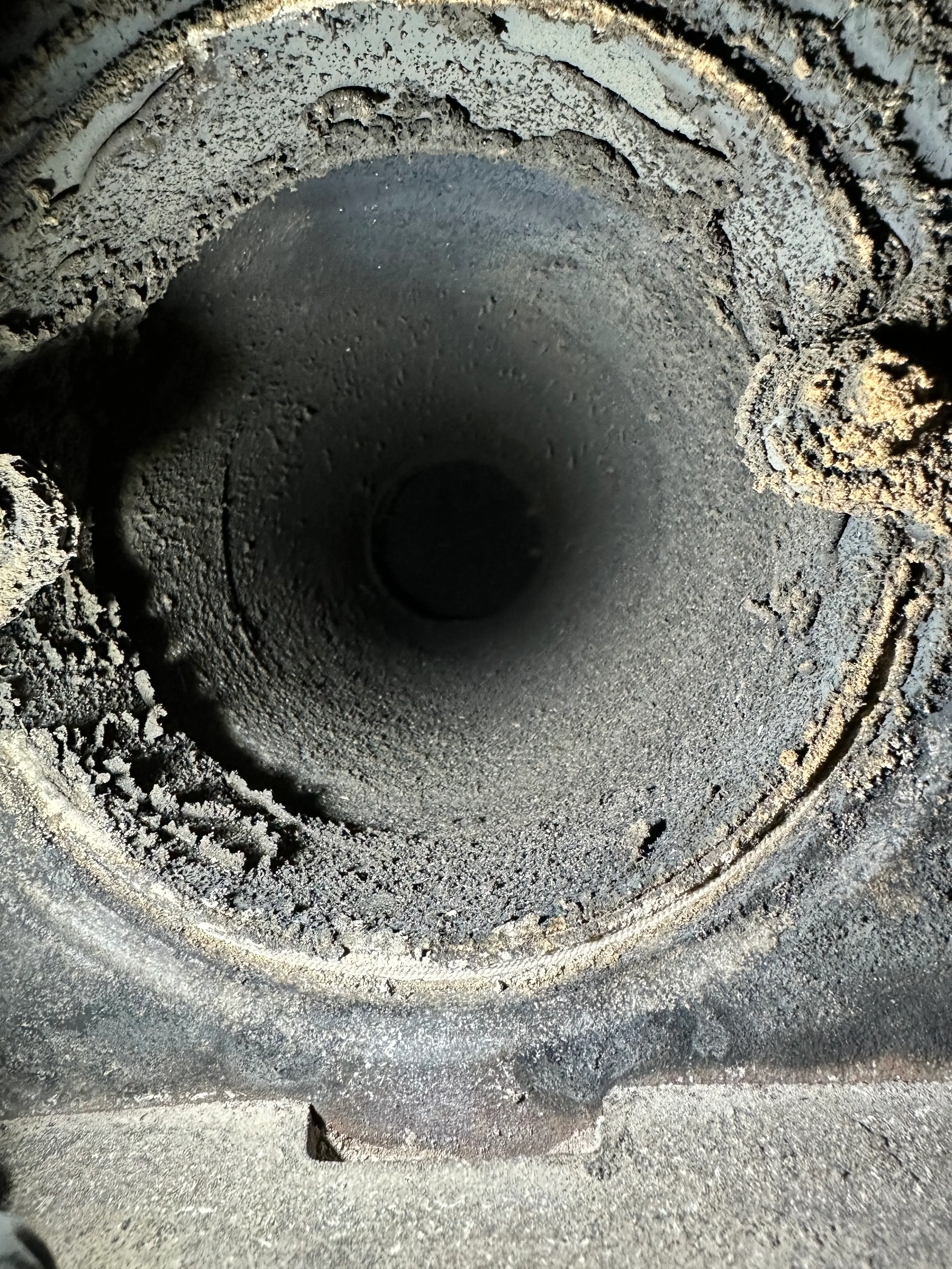 conduit de fumée sale